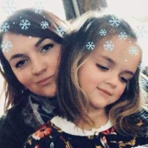 Meet your Posher, Stephanie